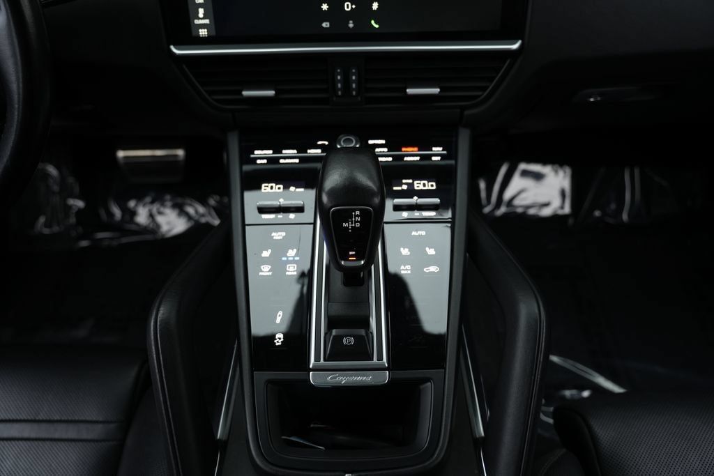 Used 2019 Porsche Cayenne Turbo AWD/4WD image 85
