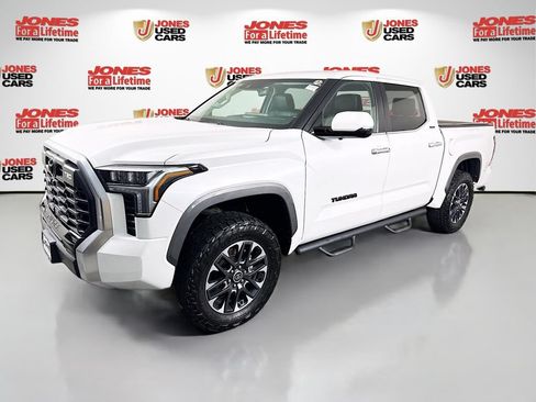 Used 2024 Toyota Tundra Limited AWD/4WD image 13