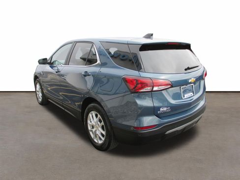 Used 2024 Chevrolet Equinox LT w/ LPO, Floor Liner Package image 5