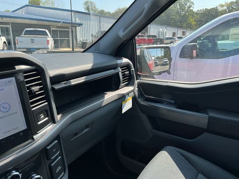 New 2025 Ford F150 XLT image 26
