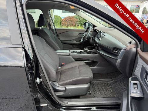 Used 2023 Nissan Rogue S AWD/4WD image 42