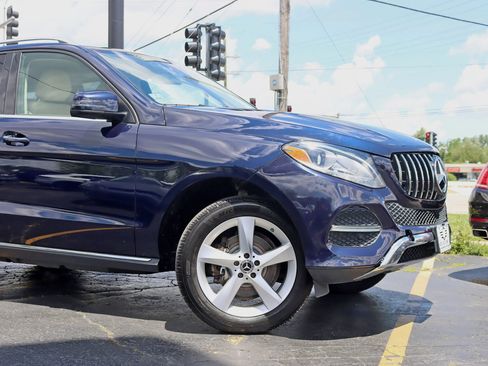 Used 2017 Mercedes-Benz GLE 350 4MATIC image 3