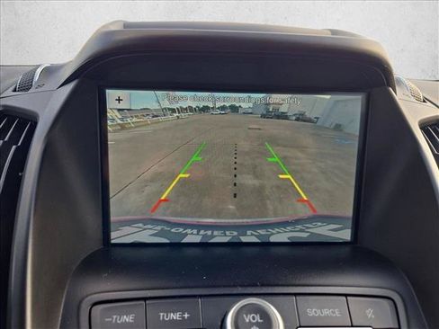 Used 2019 Ford Escape SE FWD image 12