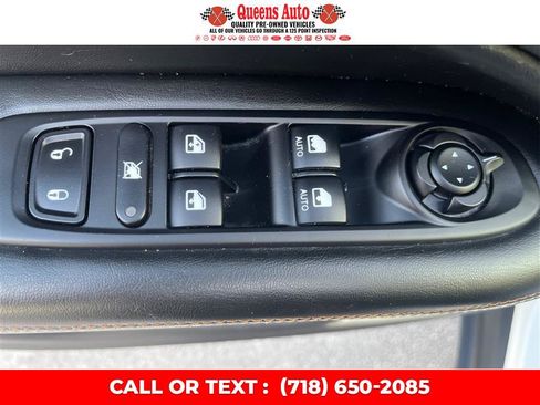 Used 2020 Jeep Compass Latitude AWD/4WD image 39