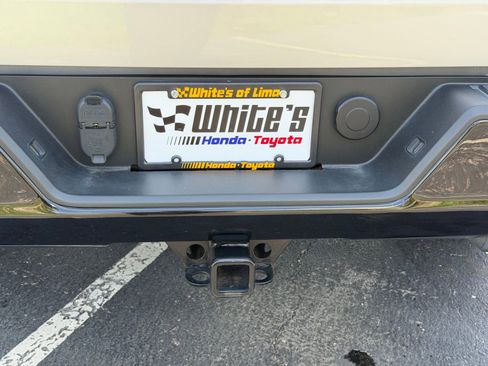 Used 2021 Chevrolet Silverado 1500 LT Trail Boss AWD/4WD image 32