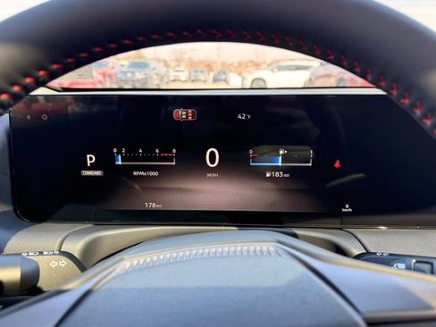 New 2026 Nissan Sentra SR w/ SR Premium Package FWD image 30
