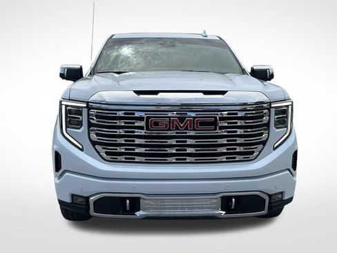 Used 2026 GMC Sierra 1500 Denali w/ Technology Package RWD image 10