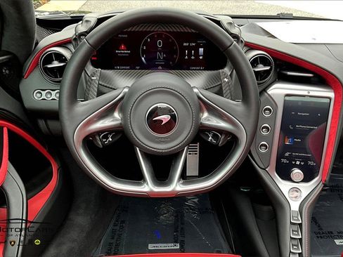 Used 2024 McLaren 750S Spider image 7