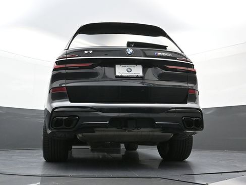 Used 2025 BMW X7 M60i AWD/4WD image 29