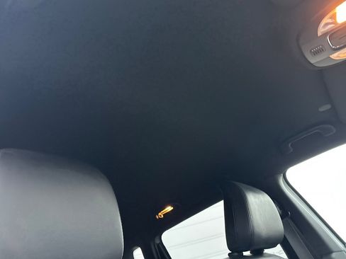 Used 2024 Jeep Compass Latitude image 19