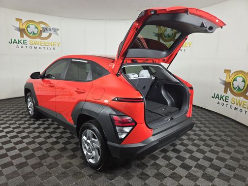 Used 2026 Hyundai Kona SE AWD/4WD image 30