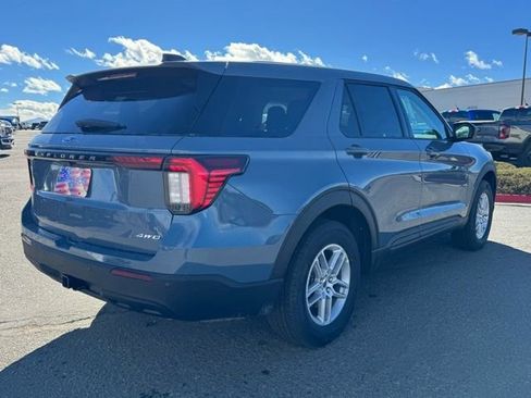 New 2026 Ford Explorer Active image 6