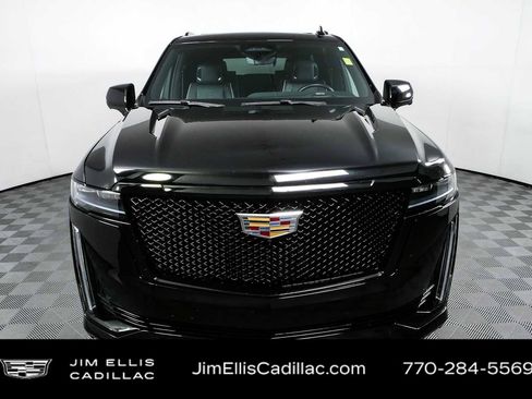 Certified 2024 Cadillac Escalade Sport AWD/4WD image 27