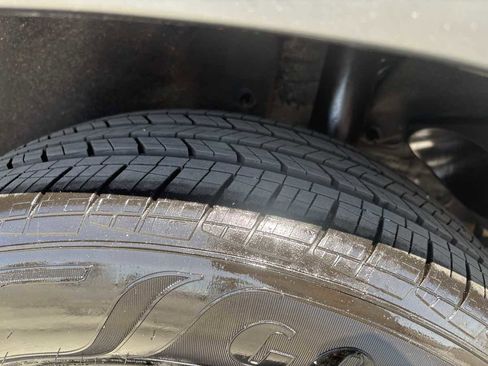 Used 2026 MAZDA CX-50 AWD 2.5 S w/ Preferred Pkg image 12