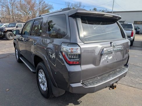 Used 2021 Toyota 4Runner SR5 image 5