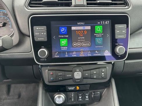 Used 2023 Nissan Leaf SV Plus image 18
