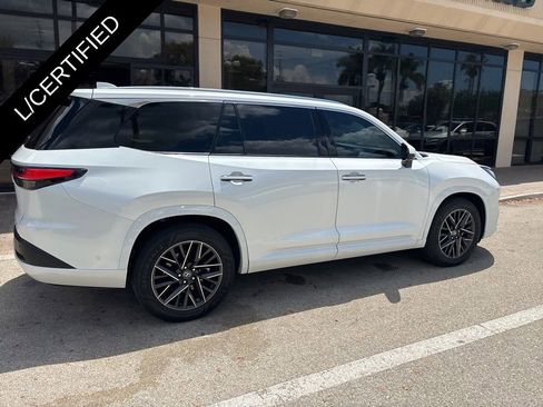 Used 2024 Lexus TX 350 AWD w/ Captains Chair Package image 6