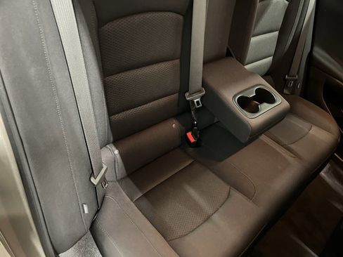 Used 2024 Chevrolet Malibu LT image 27