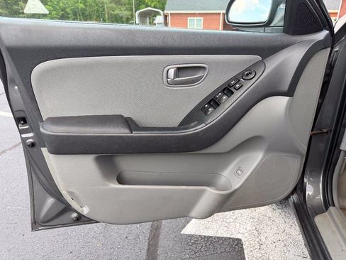 Used 2007 Hyundai Elantra SE FWD image 10