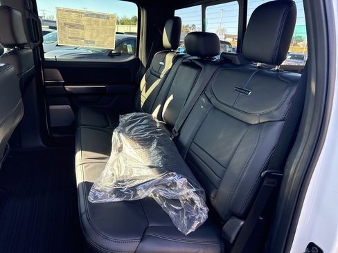 New 2025 Ford F150 Platinum w/ FX4 Off-Road Package image 15