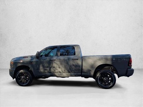 New 2026 RAM 2500 Big Horn AWD/4WD image 5