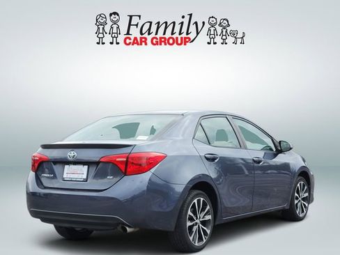 Used 2017 Toyota Corolla SE image 3