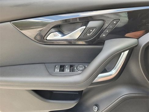 Used 2021 Chevrolet Blazer Premier image 23