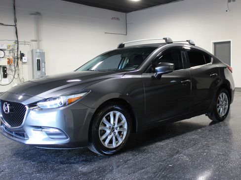 Used 2017 MAZDA MAZDA3 Sport w/ Preferred Equipment Package image 6