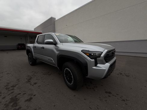 New 2026 Toyota Tacoma TRD Off-Road AWD/4WD image 23