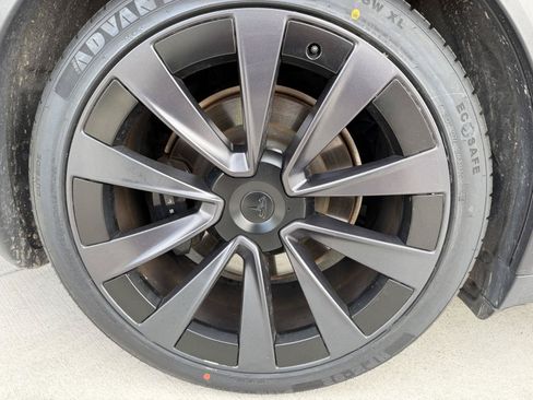 Used 2022 Tesla Model X Plaid AWD/4WD image 10