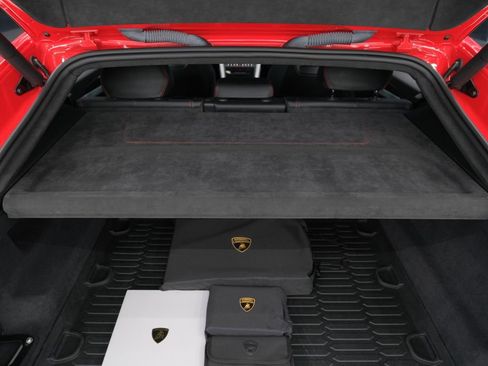 Used 2021 Lamborghini Urus image 27