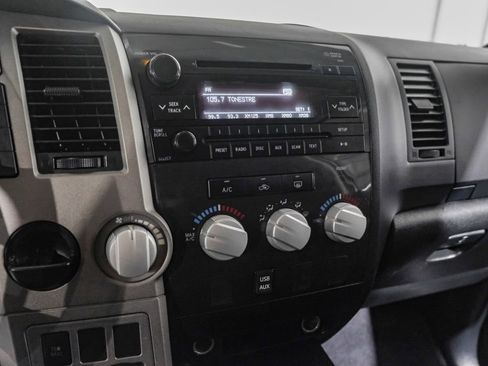 Used 2013 Toyota Tundra 2WD CrewMax image 22