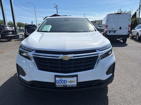 Used 2024 Chevrolet Equinox LS w/ LS Convenience Package AWD/4WD image 8