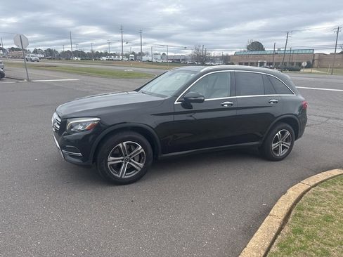 Used 2018 Mercedes-Benz GLC 300 image 9