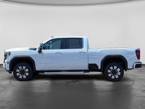 New 2026 GMC Sierra 3500 Denali w/ Denali Reserve Package AWD/4WD image 9