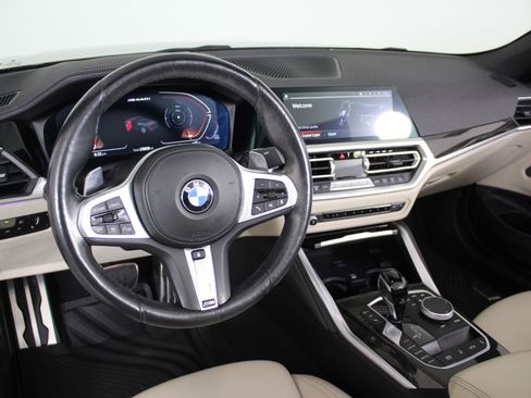 Certified 2023 BMW 440i xDrive Convertible w/ Premium Package image 4