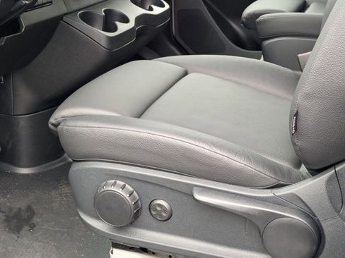 New 2025 Mercedes-Benz Sprinter 2500 image 6