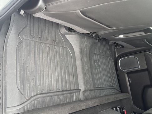 Used 2022 GMC Sierra 1500 SLT w/ X31 Off-Road Package image 15