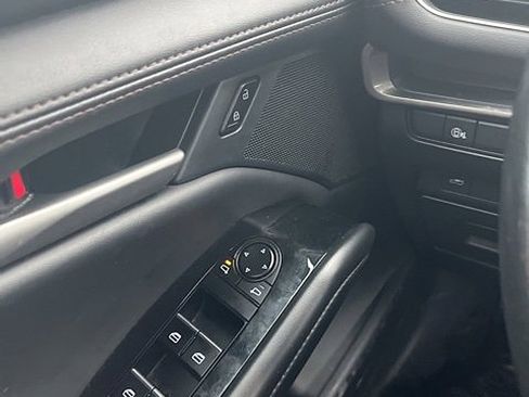 Used 2024 MAZDA MAZDA3 s image 18