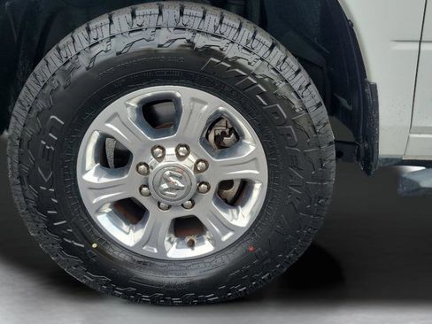 Used 2022 RAM 2500 Big Horn w/ Level A Equipment Group AWD/4WD image 24