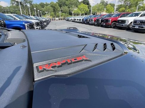 Used 2024 Ford Bronco Raptor w/ Interior Carbon Fiber Pack 6 AWD/4WD image 17