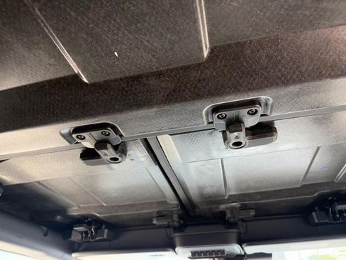 New 2025 Ford Bronco Badlands image 14