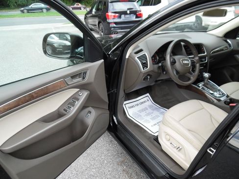 Used 2016 Audi Q5 2.0T Premium w/ Audi MMI Navigation Plus AWD/4WD image 10