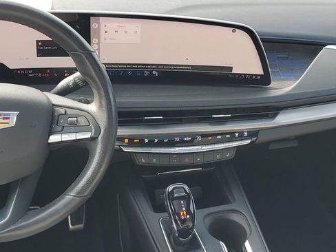 Certified 2024 Cadillac XT4 Sport AWD/4WD image 32