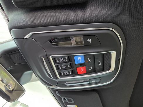 New 2026 Jeep Grand Cherokee Limited RWD image 30