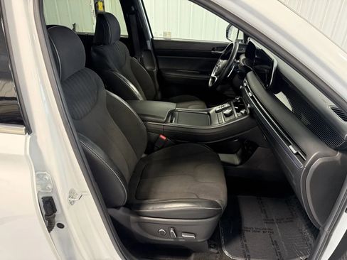 Used 2024 Hyundai Palisade Calligraphy image 29