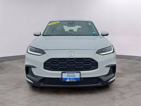 Certified 2023 Honda HR-V LX image 2