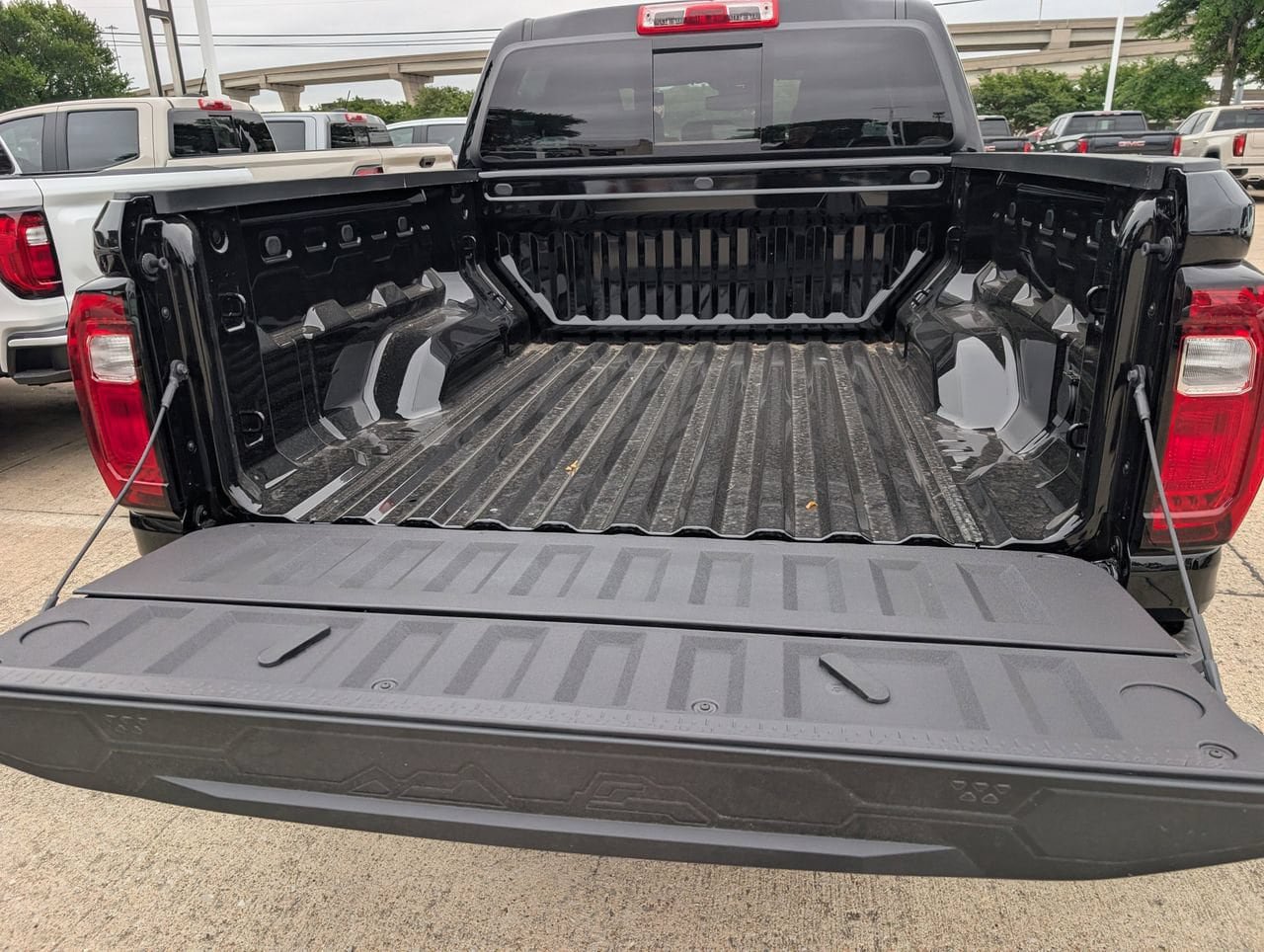 New 2026 GMC Canyon Elevation w/ Convenience Package AWD/4WD image 7