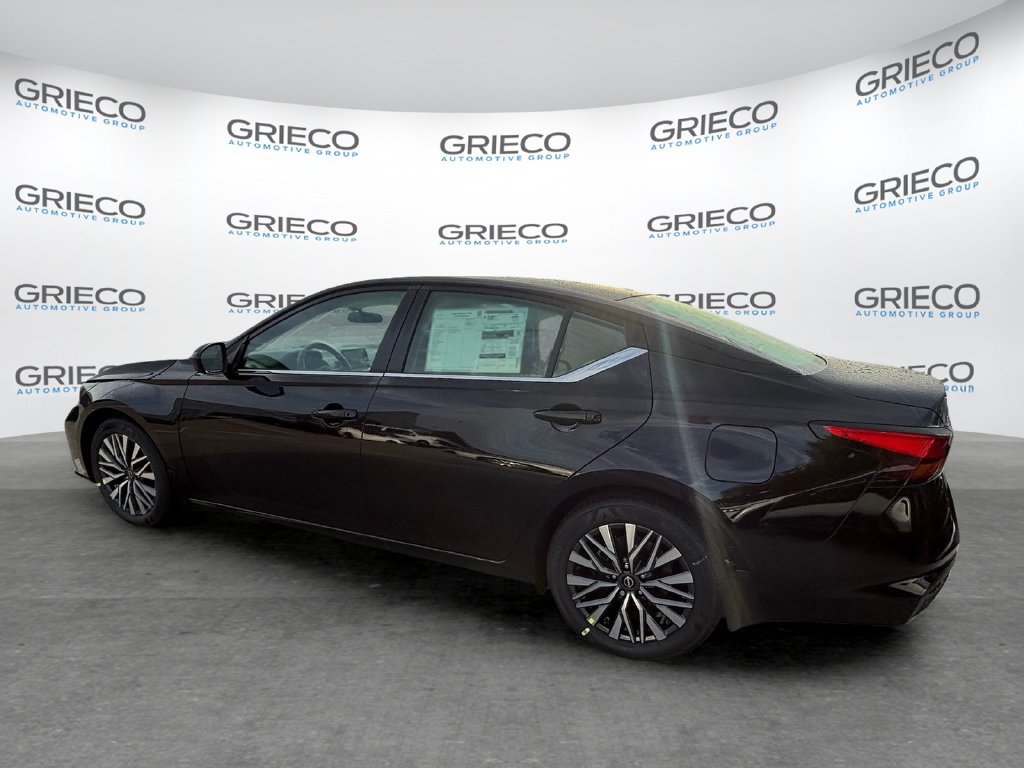 New 2026 Nissan Altima 2.5 SV FWD image 5