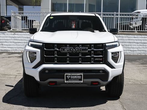 New 2026 GMC Canyon AT4 w/ Nightfall Edition AWD/4WD image 3